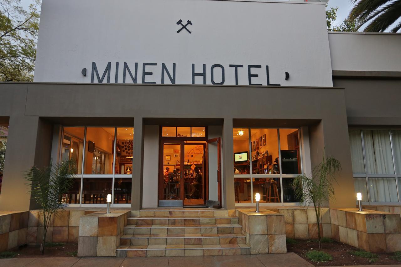 Minen Hotel Цумеб Екстериор снимка