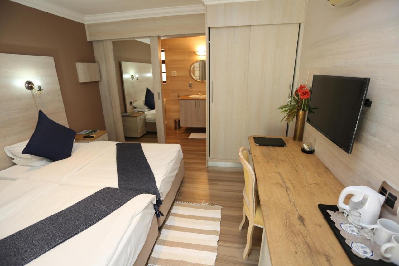 Minen Hotel Цумеб Екстериор снимка