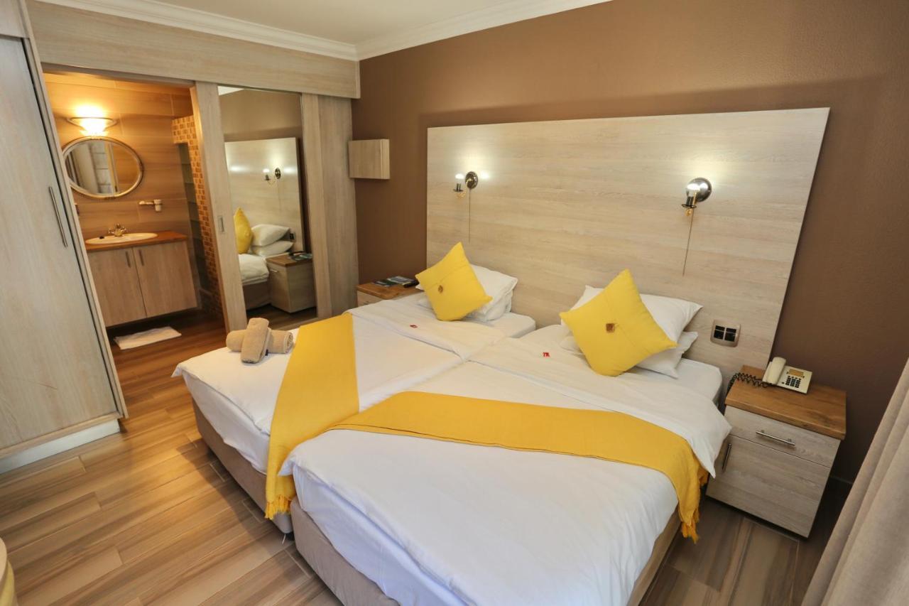 Minen Hotel Цумеб Екстериор снимка